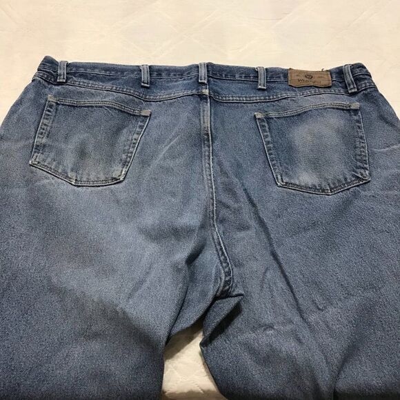 Distressed Wrangler blue jeans 46X30‎ - Picture 8 of 8